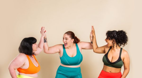 Group of 3 oversize women posing in studio - Beautiful girls accepting body imperfection, beauty shots in studio - Concepts about body acceptance, body positivity and diversity